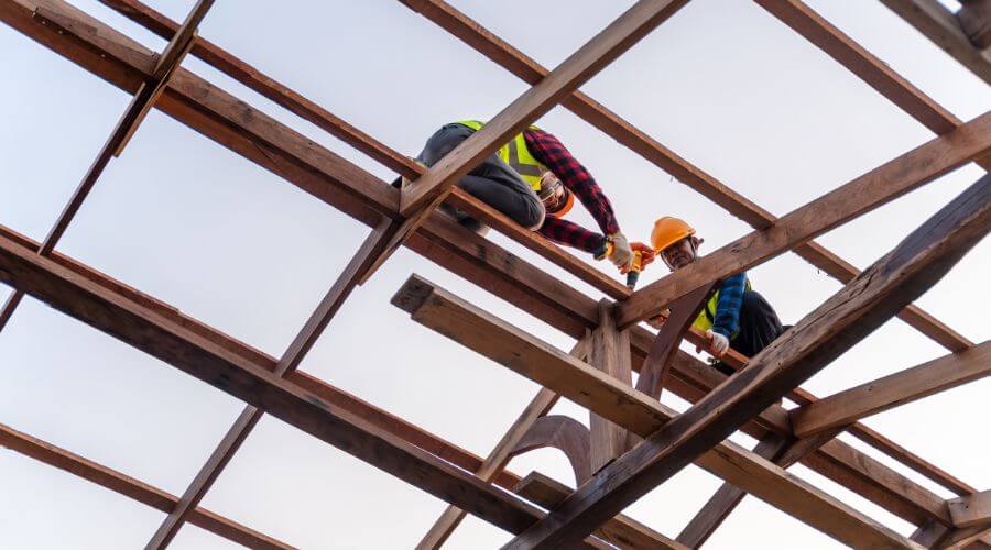 Expert new roof installation services in Licking, MO
